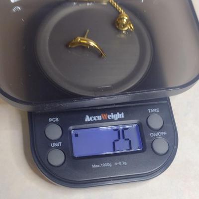 14K Yellow Gold Fish Design Tie Tack 2.5 grams (#9)