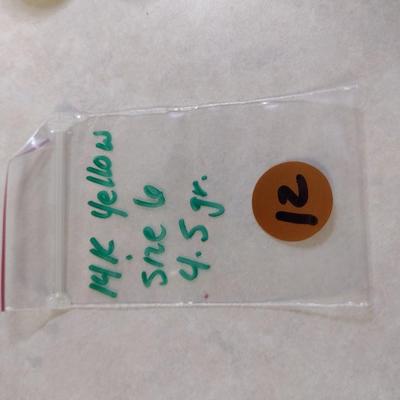 14K Yellow Gold Garnet Cluster Ring Size 6 Total Weight 4.5 grams (#12)