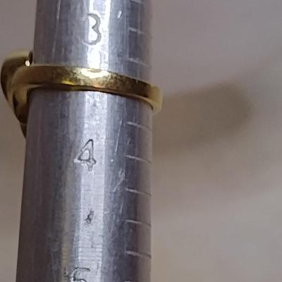 14K Yellow Gold Diamond Designer Ring Size 3.5 Total Weight 3.2 grams (#15)