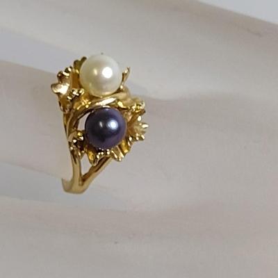 14K Yellow Gold Tahitian and White Pearl Ring Size 5.5 Total Weight 5.6 grams (#16)