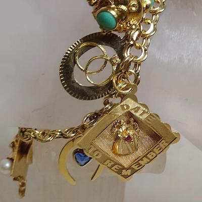 14 Karat Yellow Gold Bracelet with Charms- Approx 7" Long and Total Weight 30.5 Grams (#18)