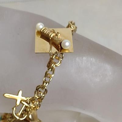 14 Karat Yellow Gold Bracelet with Charms- Approx 7" Long and Total Weight 30.5 Grams (#18)