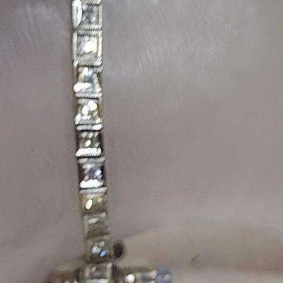 14K White Gold with Diamond Accent Longines Ladies Wristwatch Size 6" (#21)