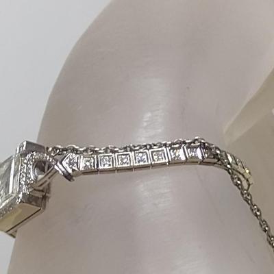 14K White Gold with Diamond Accent Longines Ladies Wristwatch Size 6" (#21)