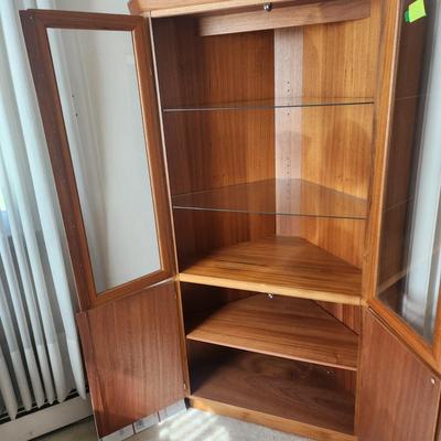 Skovby Mobelfabrink Danish Mid Century MCM Corner Cabinet w Light 37x21x66