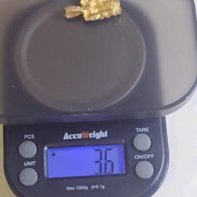 14K Yellow Gold Nugget Design Pendant Total Weight 3.6 grams (#24)