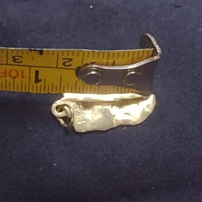 14K Yellow Gold Nassau Island Design Pendant Total Weight 1.3 grams (#25)