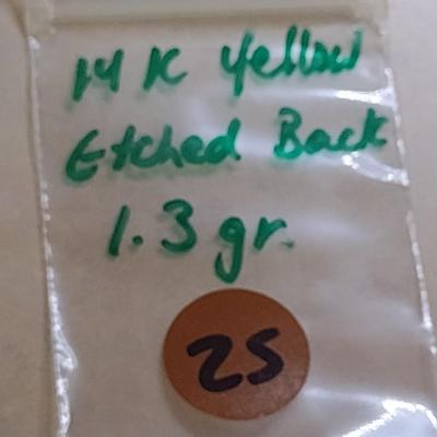 14K Yellow Gold Nassau Island Design Pendant Total Weight 1.3 grams (#25)