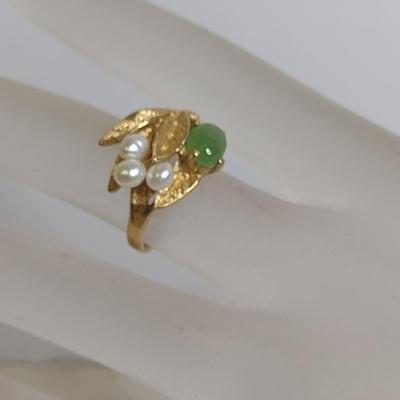 10K Yellow Gold Pearl and Jade Designer Ring Size 5 Total Weight 5.6 grams (#27)