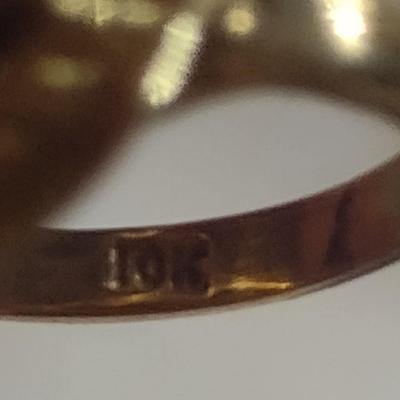 10K Yellow Gold Pearl and Jade Designer Ring Size 5 Total Weight 5.6 grams (#27)