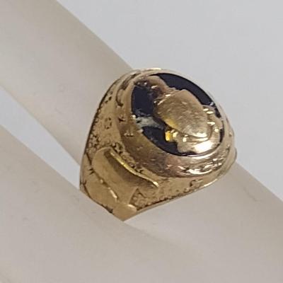 10K Yellow Gold Insignia Ring Size 7 Total Weight 13.4 grams (#28)