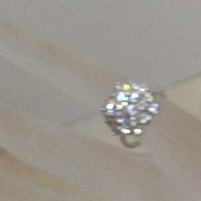 Platinum Diamond Cluster Ring Size 6 Total Weight 6.2 grams (#31)
