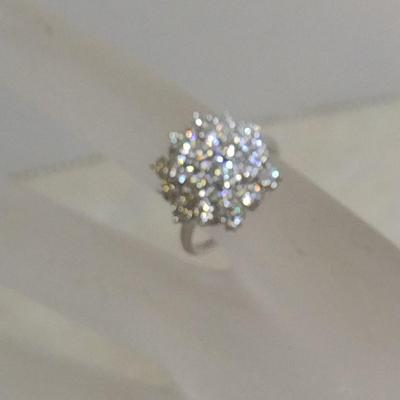 Platinum Diamond Cluster Ring Size 6 Total Weight 6.2 grams (#31)