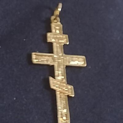 18K Yellow Gold Orthodox Cross Charm Pendant Total Weight 2.7 grams (#33)