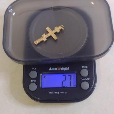 18K Yellow Gold Orthodox Cross Charm Pendant Total Weight 2.7 grams (#33)