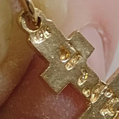 18K Yellow Gold Orthodox Cross Charm Pendant Total Weight 2.7 grams (#33)