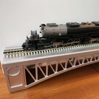 MTH O Gauge Union Pacific 4-8-8-4 Big Boy Steam Engine Union Pacific 4012