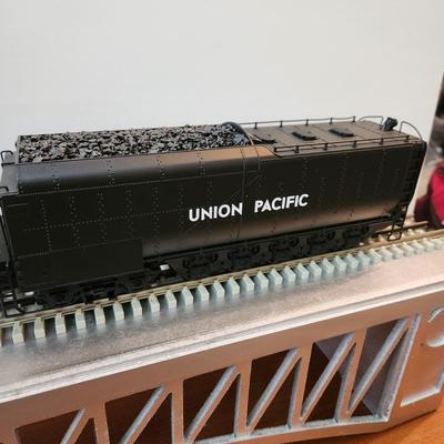 MTH O Gauge Union Pacific 4-8-8-4 Big Boy Steam Engine Union Pacific 4012