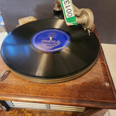 Victor Talking Machine VV-IV 6888 Phonograph Record Player Tested Working