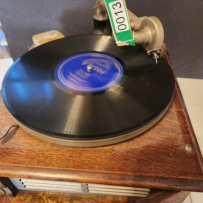Victor Talking Machine VV-IV 6888 Phonograph Record Player Tested Working