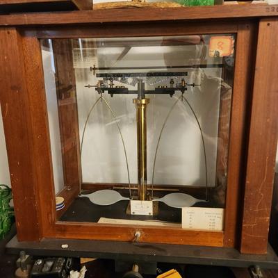 Vintage Voland & Sons Balance Beam Scale| Apothecary Jeweler