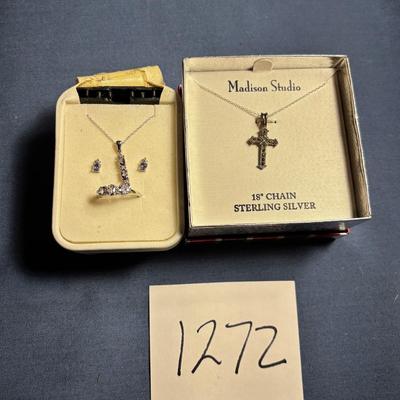 Necklace Lot