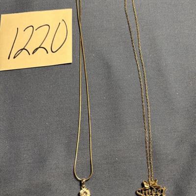 Necklace Lot
