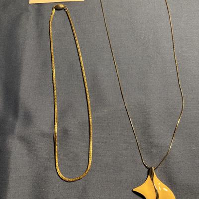 Necklace Lot