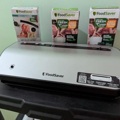 Food Saver Sealer & Bags #1 (SB)