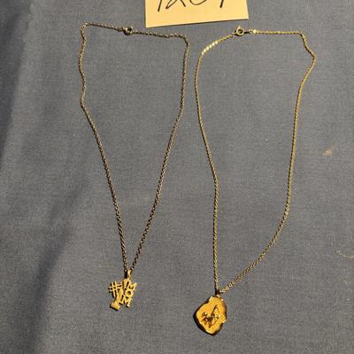 Necklace Lot