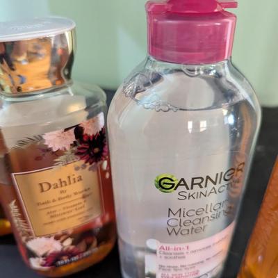 Body Powder/Wash Shower Gel Lotion (SB)