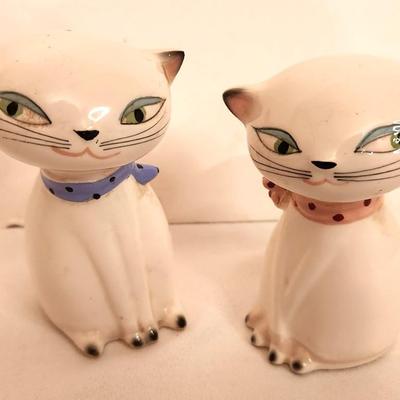 Lot #116 Vintage HOLT HOWARD Kitty Kat Salt Pepper Shakers - original labels