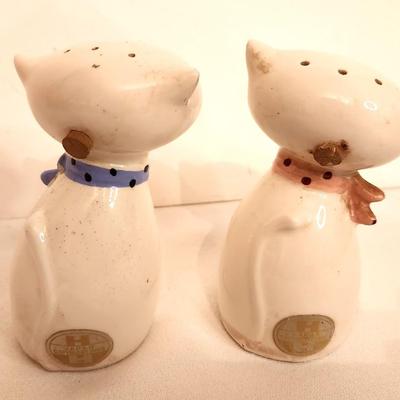 Lot #116 Vintage HOLT HOWARD Kitty Kat Salt Pepper Shakers - original labels