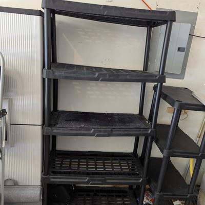 36" x 17" x 70 1/2" 5 Tier Plastic Black Shelf (G)
