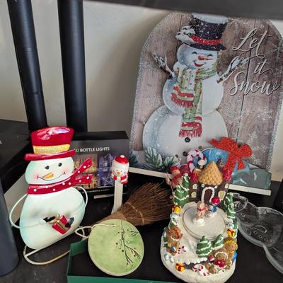 Collection Of Christmas Decorations (G)