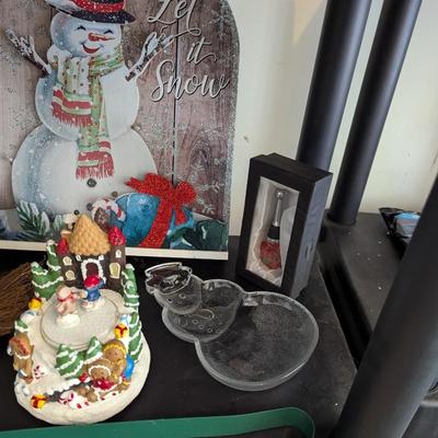 Collection Of Christmas Decorations (G)