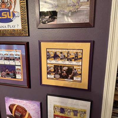 LSU paraphernalia