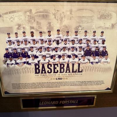 LSU paraphernalia