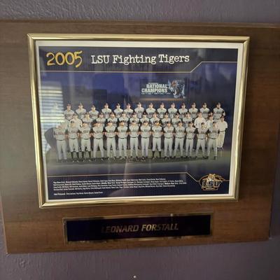 LSU paraphernalia