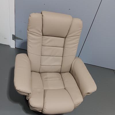 RECLINING LEATHER CHAIR WITH OTTOMAN