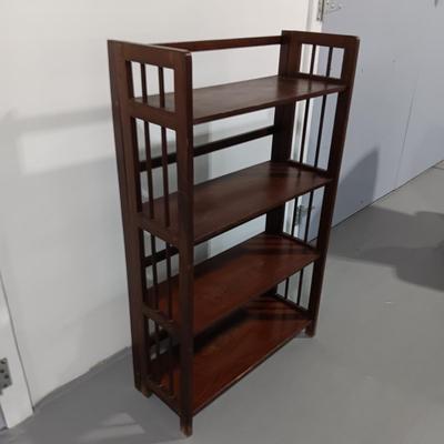 FOLDING WOODEN SHELF
