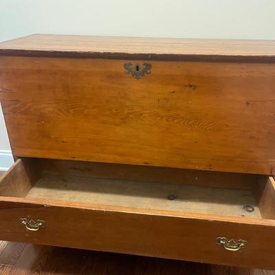 One Drawer Pine Blanket Chest (H-MG)