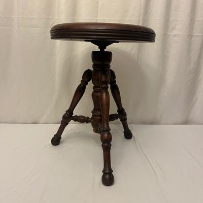 H. Holtzman & Sons Piano Stool (H-MG)