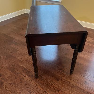 Drop Leaf Table (DR-MG)