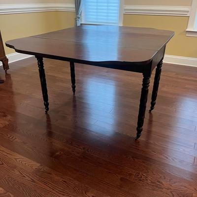 Drop Leaf Table (DR-MG)