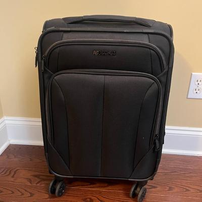 American Tourister, Delsey & Ricardo Wheeled Luggage (DR-MG)