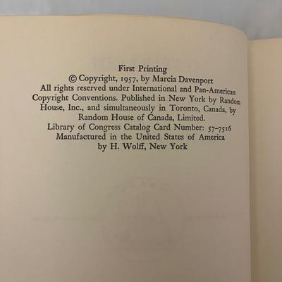 Vintage Classic Books (O-MG)