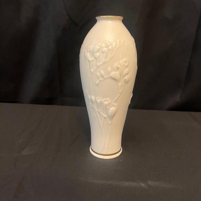 Lenox Masterpiece Vase & Lenox Cat (O-MG)