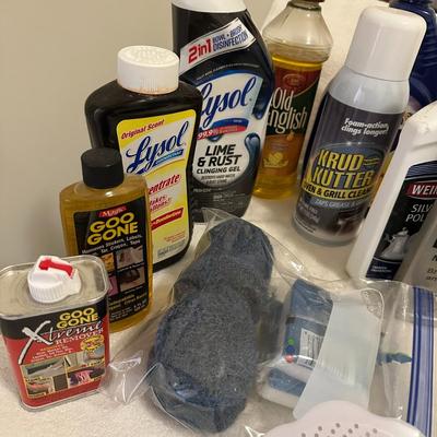 Cleaning Supplies (U)