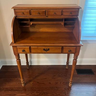 Tell City Chair Co. Young Republic Petite Roll Top Secretary & Chair (O-MG)